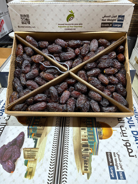 NEW ARRIVAL: Premium Palestinian Medjoul Dates